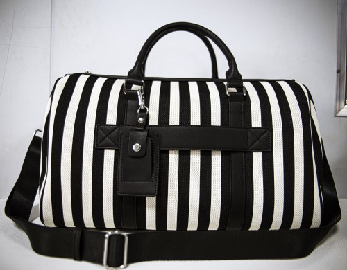 Lightweight Fly knitted Durable Travel Bag, Travel with Style.