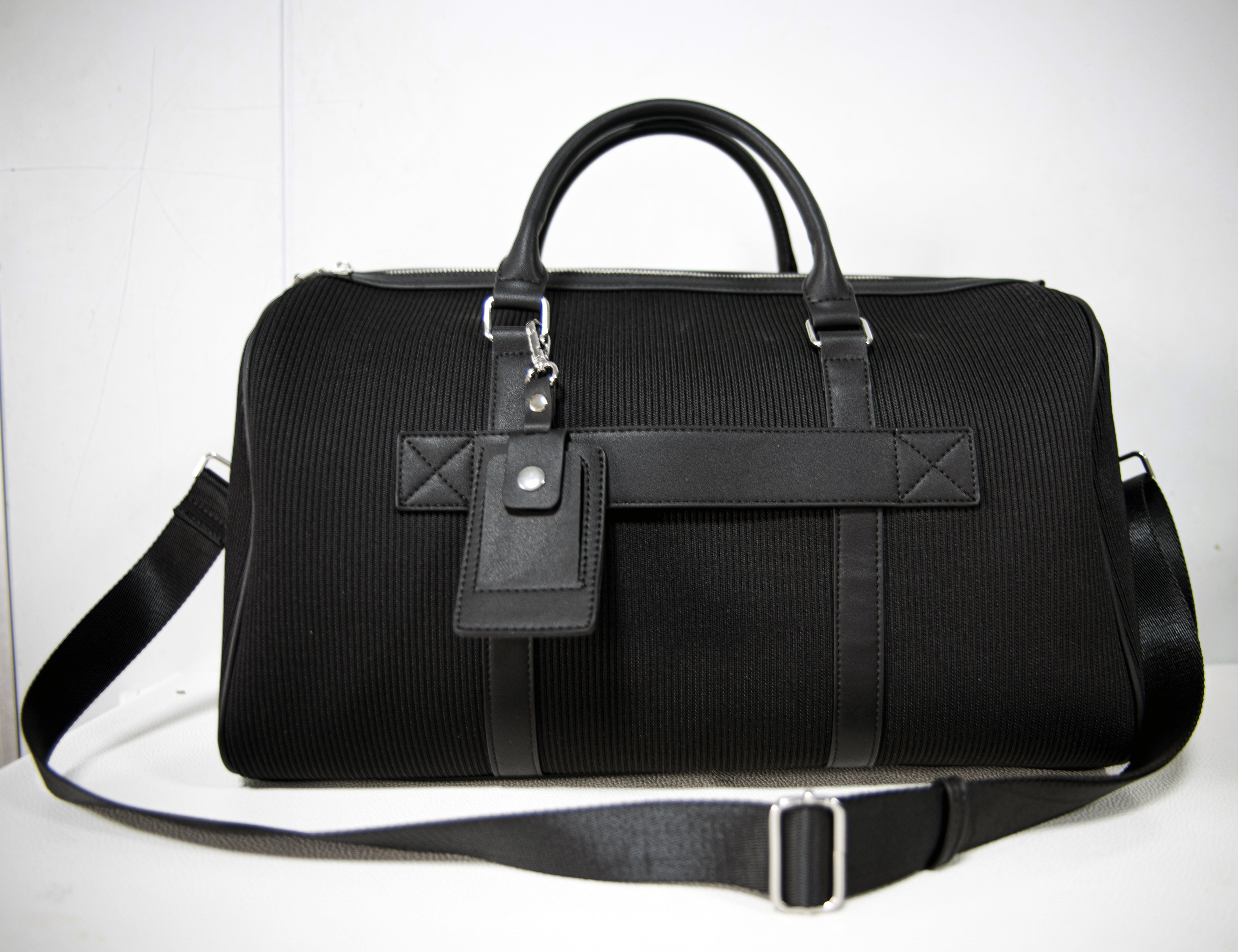 PU Lined Knit Duffle Bag - Perfect for Travel &  Sports